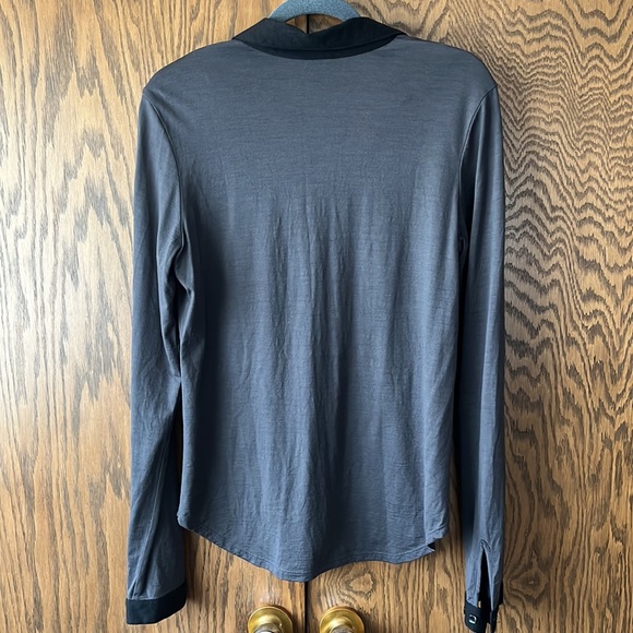 Ramblers Way lightweight button down wool top - Picture 2 of 7